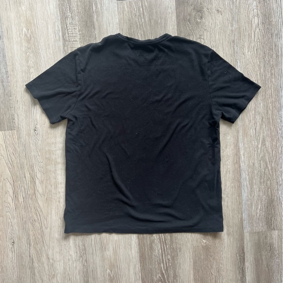 Banana Republic Luxe Touch Performance tee - Picture 6 of 7